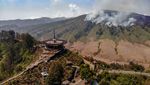 Panasnya 2023 Bikin Gunung-gunung di Indonesia Dilalap Si Jago Merah