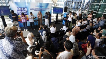 Blibli mampir ke detikcom dan berbagi promosi belanja yang seru. Blibli mampir ke kantor detikcom untuk memanjakan karyawan dengan hadiah jutaan rupiah. Foto: Rafida Fauzia