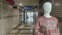 Sepinya pembeli menyebabkan sejumlah kios tutup. Pedagang tak lagi mampu membayar sewa karena pendapatannya anjlok. Rifkianto Nugroho/detikcom