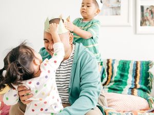5 Tanda Fatherless pada Anak dan Cara Mengatasinya