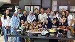 Denny Cagur Hobi Kulineran, Makan di Warkop hingga Restoran