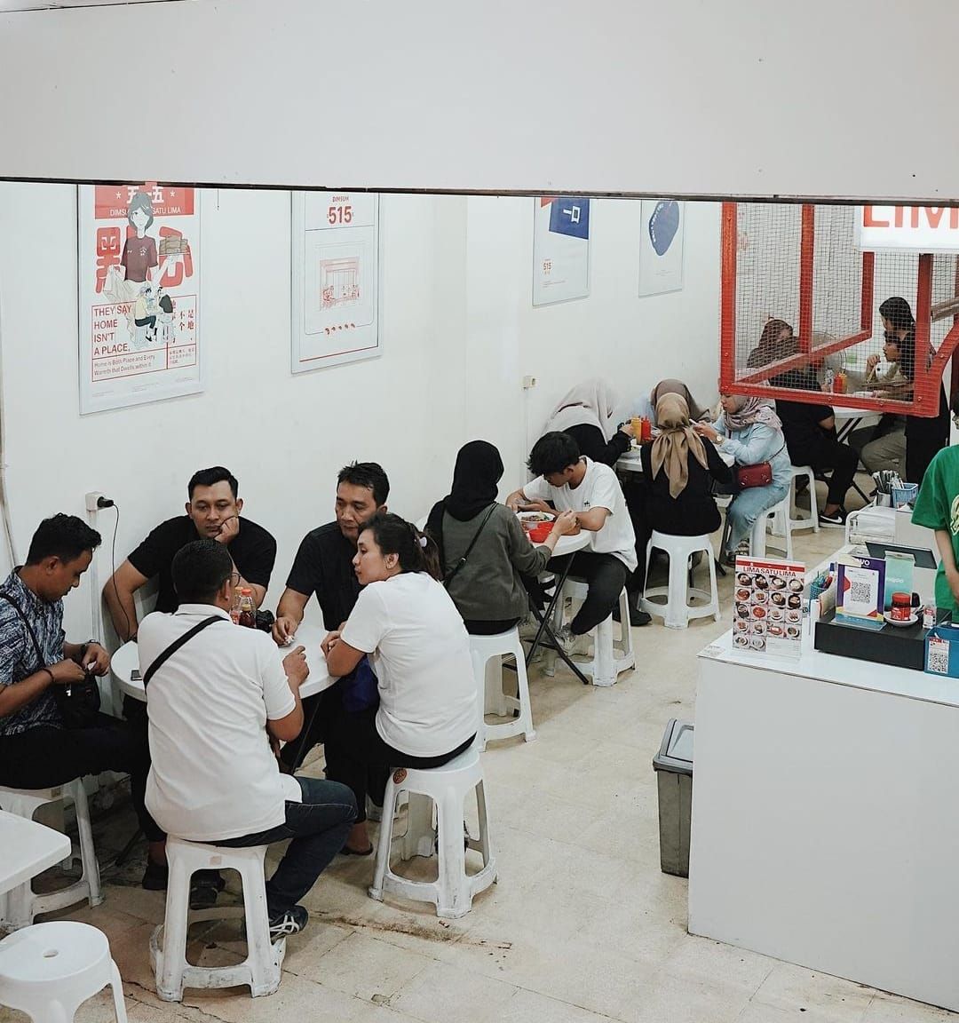 Dimsum 515 di Jalan Tunjungan, Surabaya.