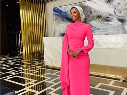 8 Foto Gaya Hijab Terbaru Halima Aden yang Tuai Kontroversi, Pakai Turban