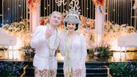 Hana Hanifah dipersunting pria bernama Randy. (Foto: dok Instagram @egha.makeup)