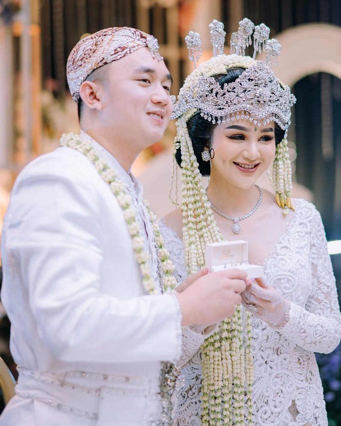 hana hanifah