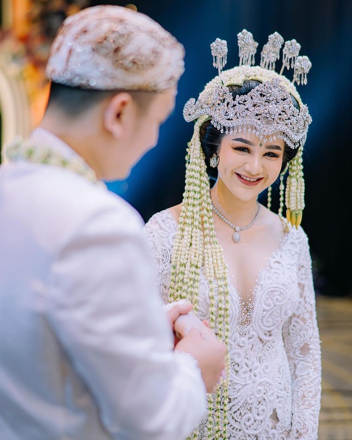 hana hanifah