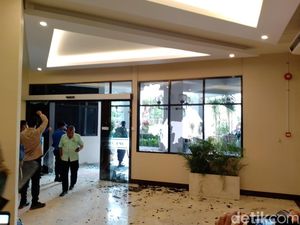 Ricuh Depan Kantor BP Batam, Pegawai hingga Jenderal Bintang 1 Polri Terluka
