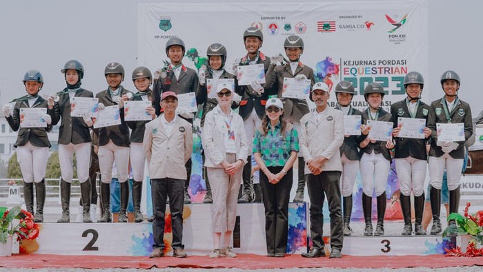 Sumatra Selatan Raih Dua Medali di Hari Pertama Kejurnas Berkuda 2023.