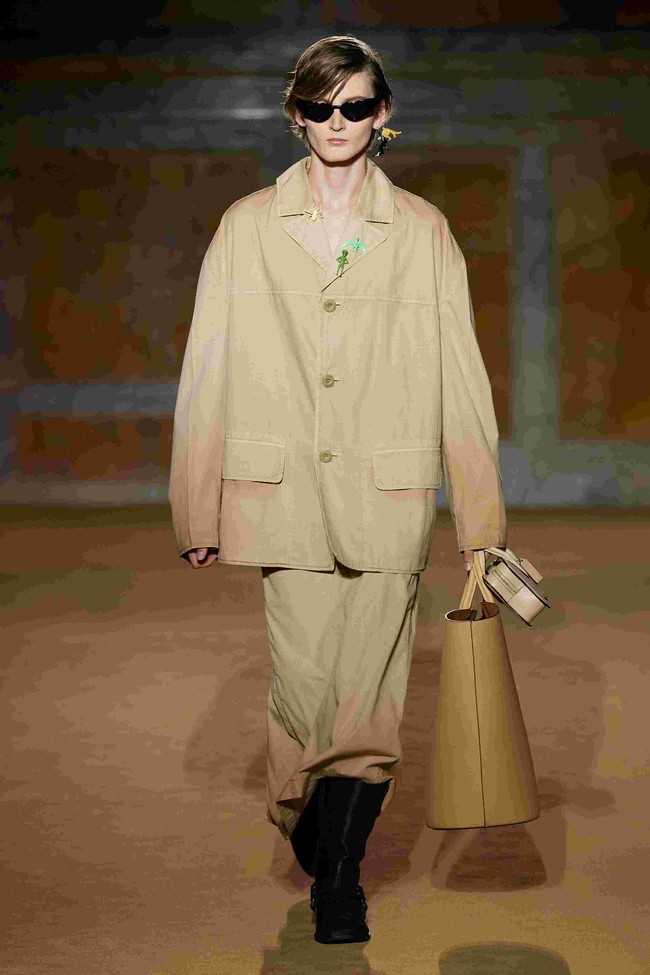 Fashion show koleksi Coach untuk musim semi 2024 di New York Public Library, New York, [8/9/2023]. Foto: Dok. Coach.