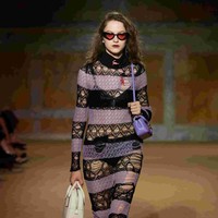 Fashion show koleksi Coach untuk musim semi 2024 di New York Public Library, New York, [8/9/2023].  Foto: Dok. Coach.