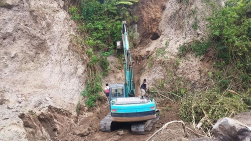 Lokasi tebing longsor di Karangasem yang tewaskan tiga orang, Senin (11/9/2023).