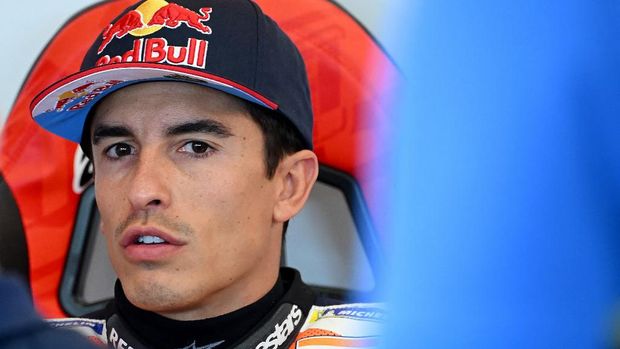 Honda Repsol Spanish team rider Marc Marquez reacts inside his box during a free practice session of the San Marino MotoGP Grand Prix at the Misano World Circuit Marco-Simoncelli in Misano Adriatico on September 8, 2023. (Photo by Filippo MONTEFORTE / AFP)