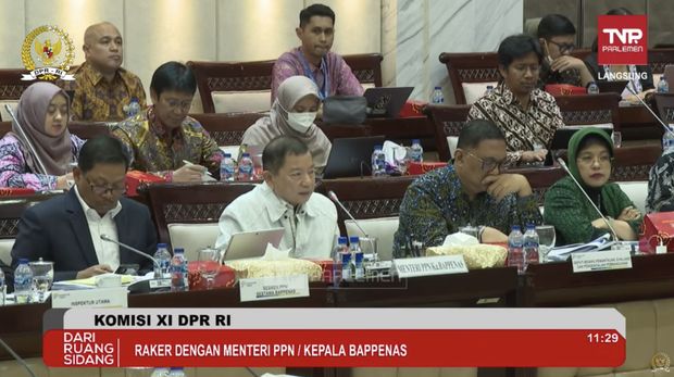 Menteri PPN / Kepala Badan Perencanaan Pembangunan Nasional (Bappenas) Suharso Monoarfa dalam Rapat Kerja Bappenas dengan Komisi XI DPR RI, Senin (11/9/2023). (Tangkapan Layar Youtube Komisi XI DPR RI Channel)