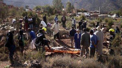 Suasana Pemakaman Korban Gempa Maroko