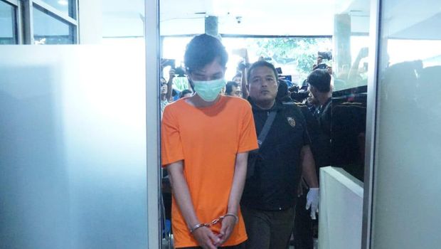 Polisi merilis kasus Nando bunuh istrinya di Bekasi