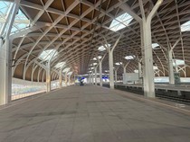Potret Stasiun Halim Usai Ada Percikan Api di Atap Peron