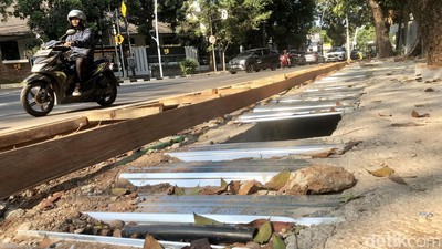 Revitalisasi Trotoar Jalan Wijaya, Begini Progresnya