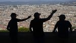 Menikmati Suasana Marseille dari Bukit Tersohor Notre-Dame de la Garde