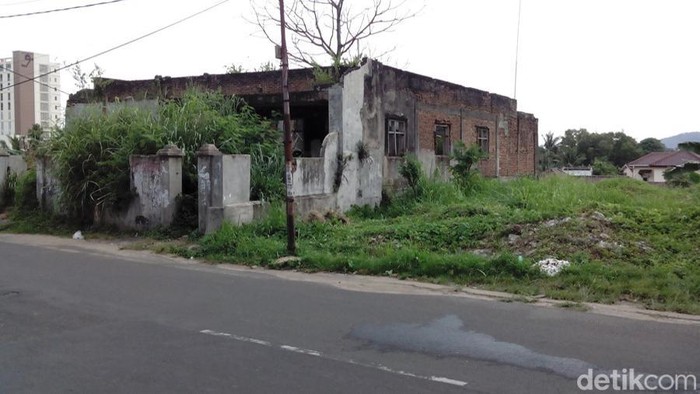 Rumah Kapal Bandar Lampung.
