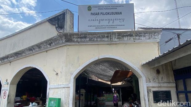 Suasana Pasar Pujokusuman Jogja lokasi lapak jenang gempol  Bu Yah. Foto diunggah pada Senin (11/9/2023).