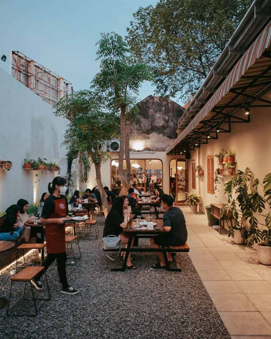 Toko Kopi Padma di Jalan Tunjungan, Surabaya.