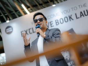 Duh! Wirang Birawa Kesal dan Temui Pelaku Pembajakan Buku Master Firasat