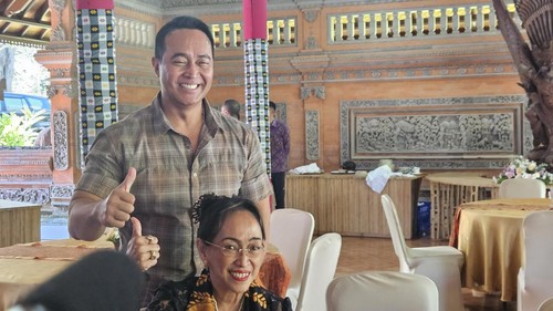 Eks Panglima TNI Jenderal (Purn) Andika Perkasa bersama Diah Mutiara Sukmawati Soekarnoputri, di Istana Kepresidenan Tampaksiring, Gianyar, Bali, Selasa(12/9/2023). (Foto: Putu Krista/detikBali)