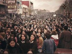 Foto Sejarah Mengabadikan Momen Mencengangkan