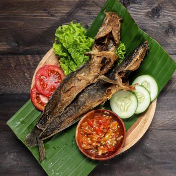 Ilustrasi lele goreng