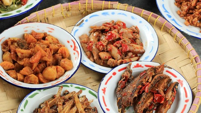 Ilustrasi makanan warteg