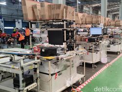 Gudang Raksasa Lazada Hampir 10 Hektar, Isinya Bikin Penasaran