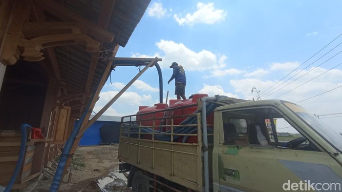 Jualan air bersih di Blora.