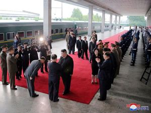 Potret Kim Jong Un Berangkat ke Rusia dengan Kereta Api