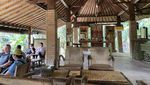 Bali Pulina Tempat Ngopi di Tengah Kebun Kopi dan Kawanan Luwak