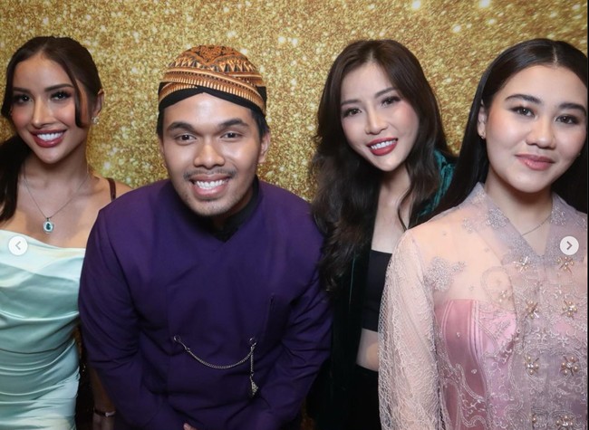 Penampilan terbaru Millen sendiri mengundang beragam komentar dari para netizen. Beberapa menyayangkan dirinya yang memilih melakukan operasi plastik. Banyak yang menilai Millen justru sudah terlihat cantik tanpa perlu operasi plastik. Foto: Instagram/@millencyrus