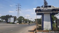 Jafar mengatakan kejadian tragis itu terjadi pada 2016 silam. Kala itu kecelakaan menimpa rombongan bus pariwisata yang melintas di lokasi. Bus yang berisi rombongan itu gagal truk trailer hingga terguling. Akibat kejadian itu tujuh orang dinyatakan tewas dan 23 orang lainnya mengalami luka-luka.