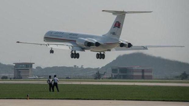 This photo taken on September 24, 2016 shows an Ilyushin Il-62 taking off during the first Wonsan Friendship Air Festival in Wonsan. Just weeks after carrying out its fifth nuclear test, North Korea put on an unprecedented civilian and military air force display Saturday at the country's first ever public aviation show. (Photo by Ed Jones / AFP)