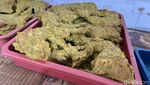 Raos Pisan! Ayam Goreng Kurnia Sejak 1972 yang Bertabur Bumbu Rempah
