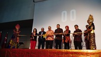 Beberapa tokoh nasional hadir dalam Festival Pasar Senggol yang digelar pada Minggu (10/9/2023), seperti Konsultan Jenderal Istanbul untuk Turki, Konsultan Jenderal Malaysia untuk Turki, perwakilan BUMN, Kepala Badan Wakaf Indonesia dan Bupati Kabupaten Banggai.Foto: (Dok PPI Turki)