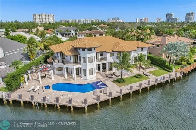 Klub baru, rumah baru. Resmi menjadi bagian dari Inter Miami, bintang sepakbola Argentina Lionel Messi akhirnya membeli sebuah rumah baru di Miami, Florida, AS. (Foto: Dok. Compass Florida LLC)