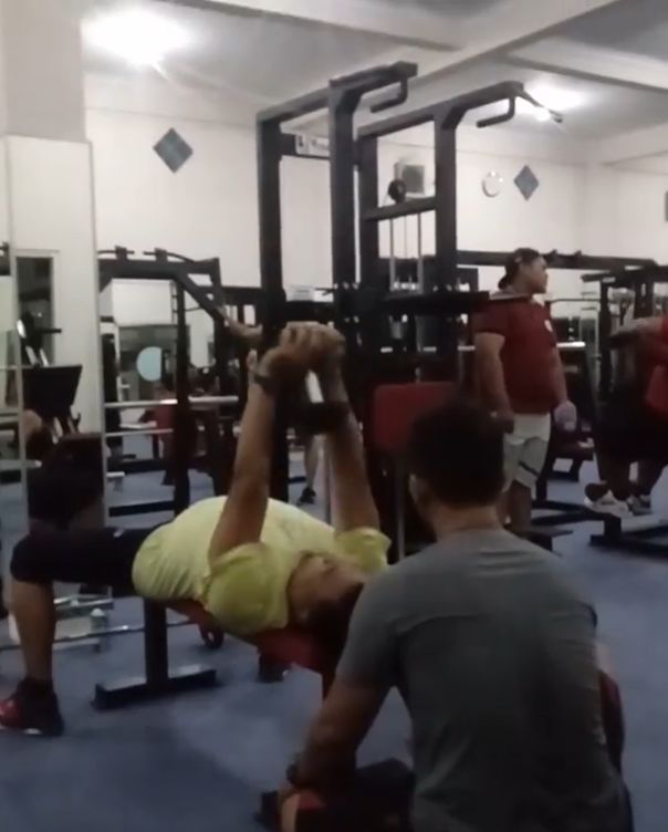 Antares Fitness dan Aerobik Surabaya.