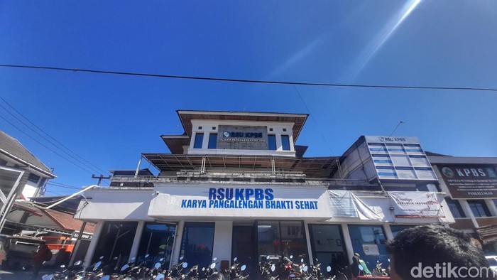 Bangunan depan RSU KPBS.