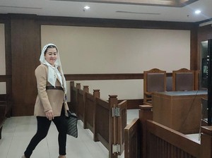 Hasnaeni Wanita Emas Minta Dipindah dari Rutan Pondok Bambu