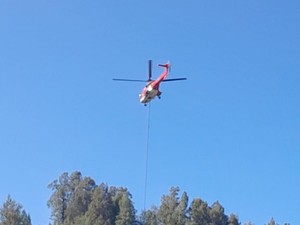 Hari Ini 2 Helikopter Water Bombing Dikerahkan Atasi Kebakaran Bromo