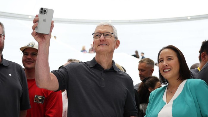 CUPERTINO, CALIFORNIA - SEPTEMBER 12: The new iPhone 15 Pro is displayed during an Apple event at the Steve Jobs Theater at Apple Park on September 12, 2023 in Cupertino, California. Apple revealed its lineup of the latest iPhone 15 versions as well as other product upgrades during the event. (Photo by Justin Sullivan/Getty Images)