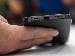 Penampakan Nyata iPhone 15 dan 15 Pro, Waspada Tergoda