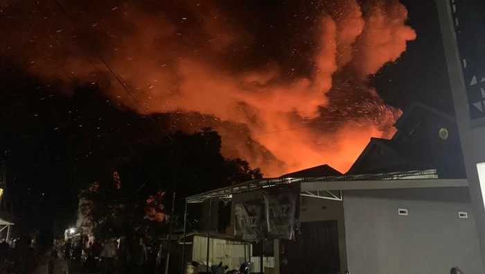 Kebakaran rumah di Bone, Sulsel.