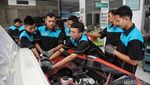 Keren! Anak-anak SMK Beraksi Rakit Mobil Listrik