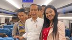 Wush.... 10 Momen Para Artis Jajal Kereta Cepat Jakarta-Bandung Bareng Jokowi