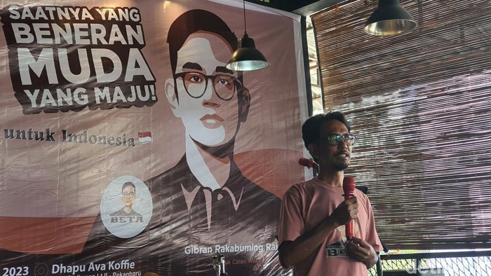 Ketua Beta Gibran Riau, Sodik saat deklarasi di Pekanbaru (Foto: Raja Adil)